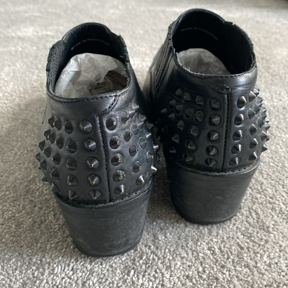 Sandro genuine leather spikes booties - Picture 3 of 7
